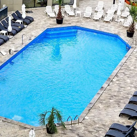 Apartament Smarald Alezzi N Pools